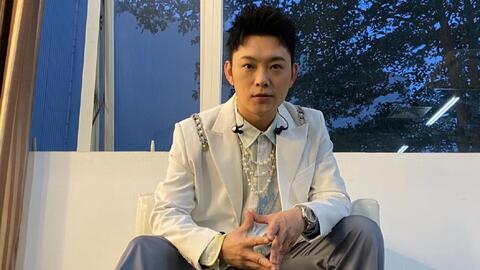 我爱老舅成人卫衣视频,揭秘“我爱老舅”成人卫衣背后的故事